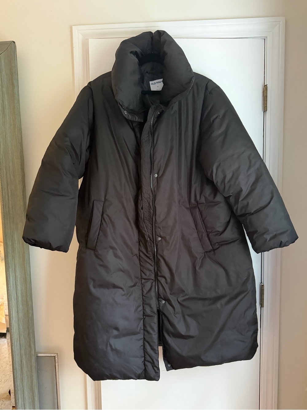 Old Navy Maternity Long Puffer Coat Size XL